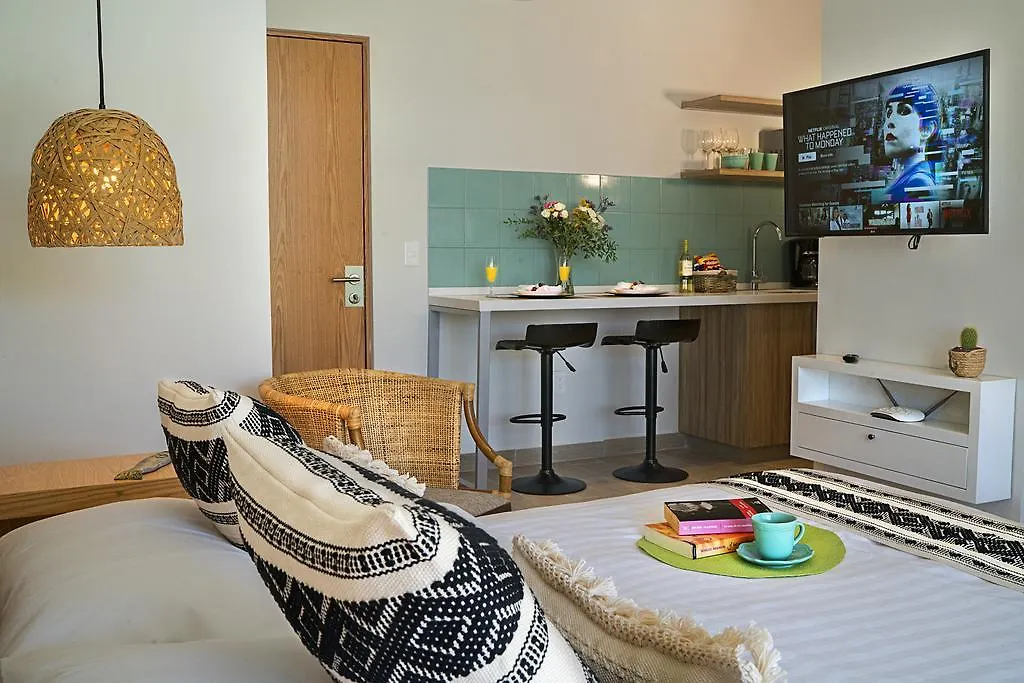 Arrecife Studios I Prime Location Steps To The Beach Playa del Carmen