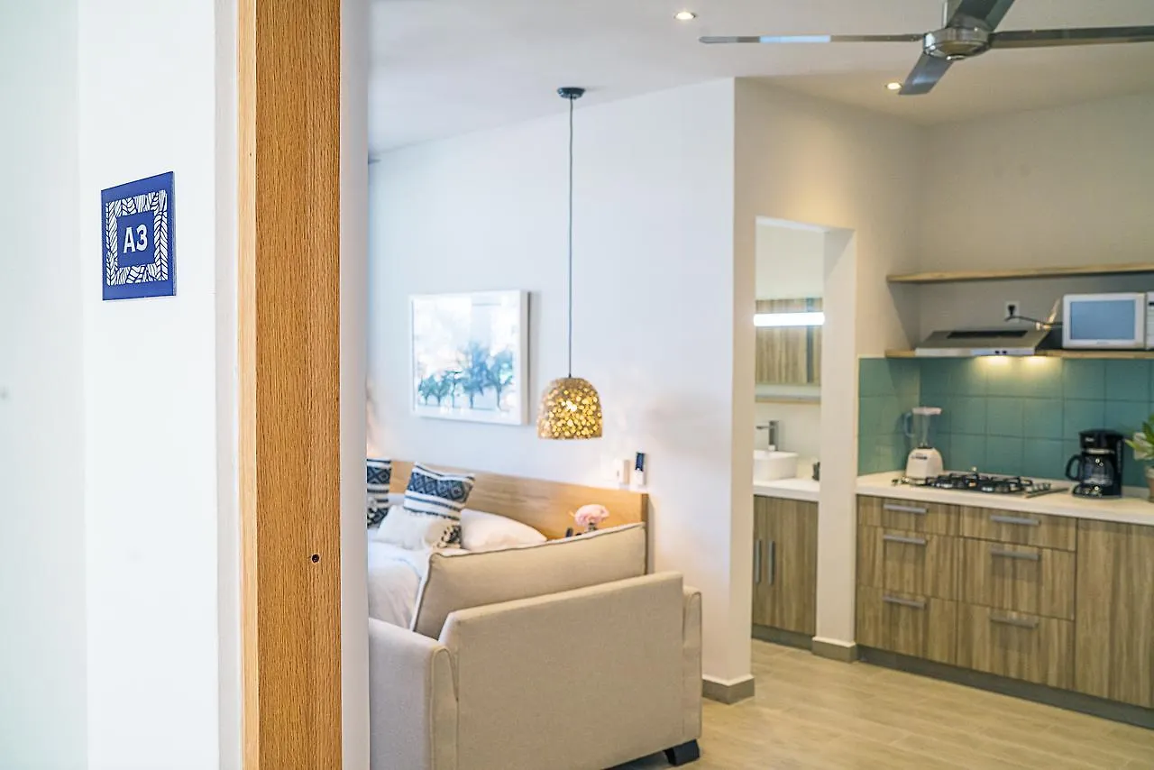 Arrecife Studios I Prime Location Steps To The Beach Playa del Carmen 0*,
