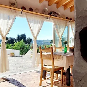 Amendoa Agroturismo Alta Mora